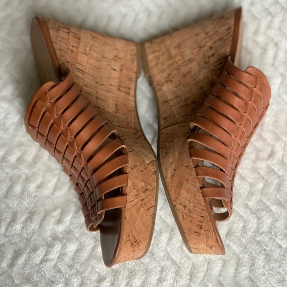 Franco Sarto Corkscrew Wedge Sandals - Picture 3 of 4